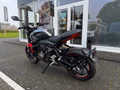 Daumennagel 5 - Triumph Trident 660 Shift Assist+Fly Screen 2. Hand