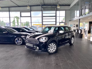 MINI Cooper Countryman Year-old for sale