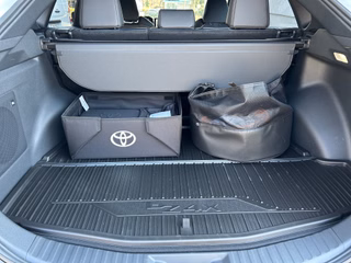 Toyota bZ4X FWD Lounge Sky ( Panoramadach ) + Sound-Paket ( JBL ) - bilder 10