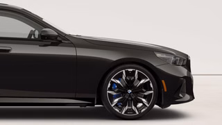 2027 BMW 530i xDrive - photo 4