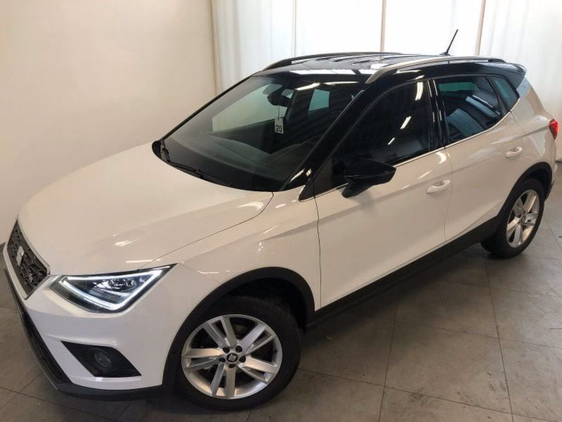 Seat Arona 1.5 TSI FR NAVI LED KAMERA LEDER ACC DAB