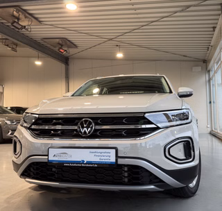 Volkswagen T-Roc Used vehicle for sale