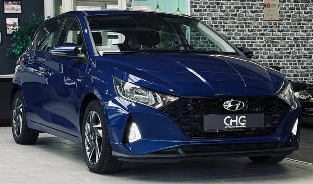 Hyundai i20 Trend Mild-Hybrid Kamera|Lenkradheizung|Spurass.| Gebrauchtwagen Kaufen | EZ 11/2023 | Preis 13.990 €