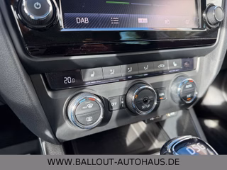 Skoda Octavia Elegance*2.HAND*KLIMA*ACC*TEMP*SPUR*NAVI - foto 14