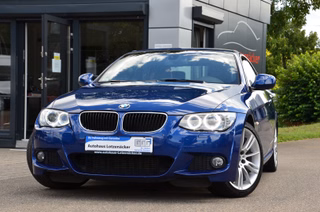 BMW 320d DPF Cabrio M Sport Edition TÜV + Service NEU bei VK | Le Mans blau Used vehicle for sale | First registration 01/2013 | Price 16.890 €