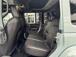 Jeep Wrangler Unlimited Rubicon 4xe Sonder-Umbau Komplettlackierung - bilder 30