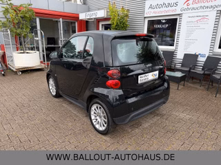Smart ForTwo coupe Micro Hybrid*2.HAND*TÜV/AU NEU*AUX* - foto 7