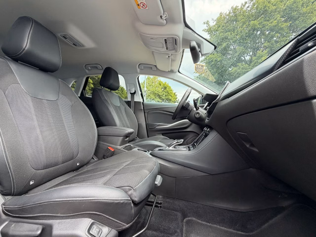Opel Grandland GS Line 360Kam*AHK*Navi*Tempo - foto 10