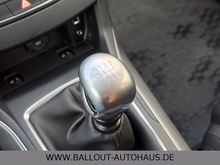 Peugeot 308 SW Allure*2.HAND*KLIMA*NAVI*TEMP*AHK*LED*SHZ - foto 16