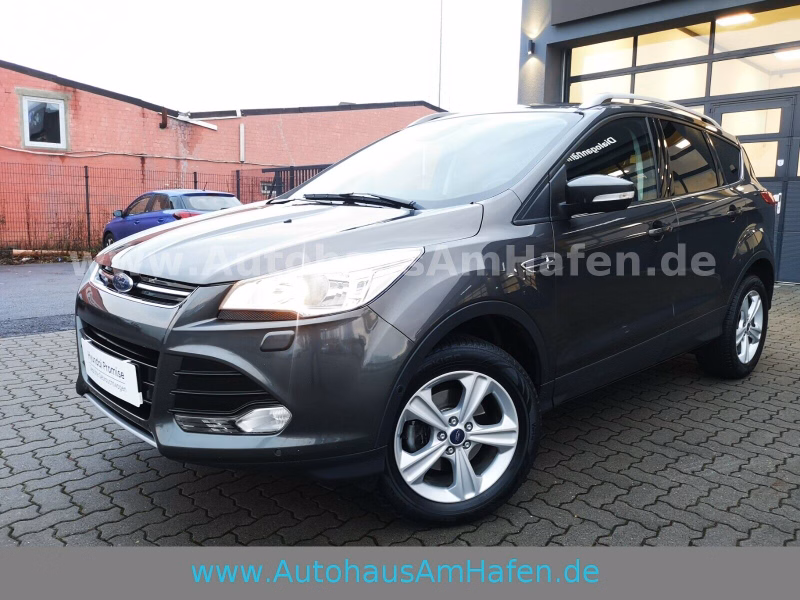 Ford Kuga Titanium 1.5 Navi 8-fach Garantie