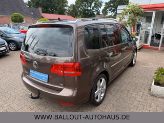 Volkswagen Touran Highline*2.HAND*KLIMA*NAVI*TEMPO*AHK*SHZ* - bilder 5