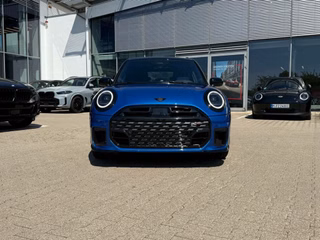 2027 MINI Cooper S 4 Door - photo 2