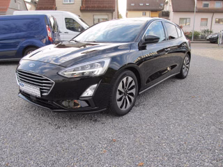 Ford Focus 1.0 Cool&Connect LED B&O Key-Free Klimaaut. Winter-P. - foto 1