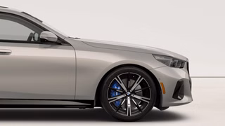 2027 BMW 530i xDrive - photo 4