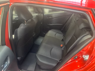 Toyota Prius Executive +Winterräder - bilder 13