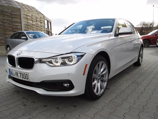 BMW 320 Demonstrator for sale