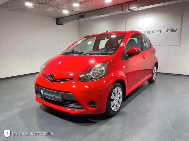 Toyota AYGO Cool Automatik 1.Hand Gebrauchtwagen Kaufen | EZ 08/2012