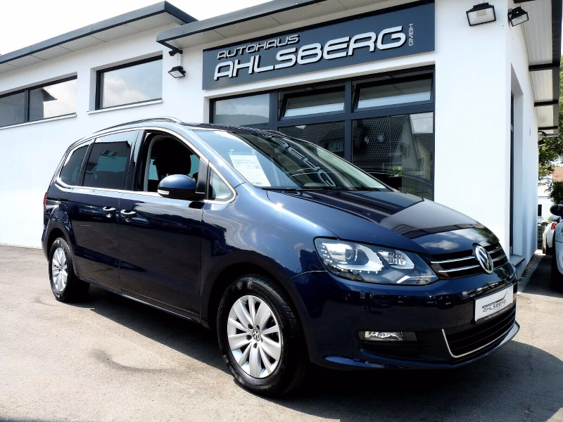 Volkswagen Sharan Comfortl. BMT/Navi/7-Sitz/BiXenon/ACC/PDC