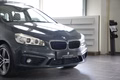 Daumennagel 6 - BMW 220 d xDrive Sport Line  AUT PANO LED NAV AHK