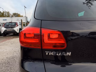 Volkswagen Tiguan Sport & Style 4Motion*Aut.*Xenon*Kamera* - foto 1