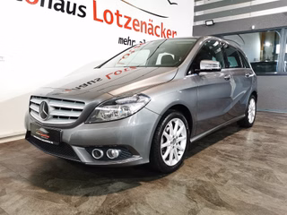 Mercedes-Benz B 180 CDI Tempomat | Navi | SHZ | Bluetooth Used vehicle for sale | First registration 10/2013 | Price 11.490 €