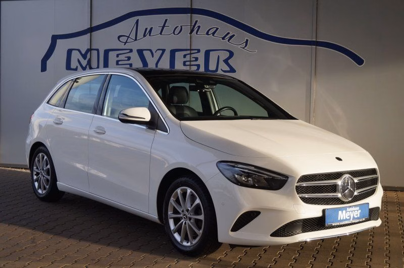 Mercedes-Benz B 220