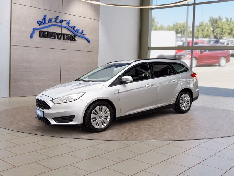 Ford Focus Turnier 1.5TDCi 120PS AHK/Ganzjahresreifen