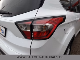 Ford Kuga Titanium AWD*2.HAND*NAVI*SYNC*TEMPO*AHK*KEY - bilder 7