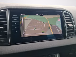 Skoda Karoq 1.5 TSI Selection DSG / ACC / AHK / ALCANTARA / NAVI - foto 8