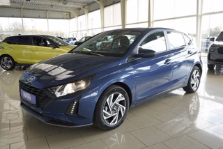Hyundai i20 1,2 79PS Navi/16*Alu/Winterp/Kamera/Alu/Pdc  **