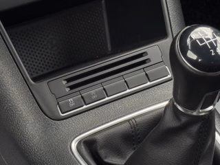 Volkswagen Tiguan Trend & Fun 1.4TSI*Klima*Shz*1.Hd*AHK - foto 9