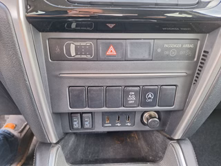 Mitsubishi L200 Plus 4WD Automatik AHK 3,1t Rollcover - foto 21