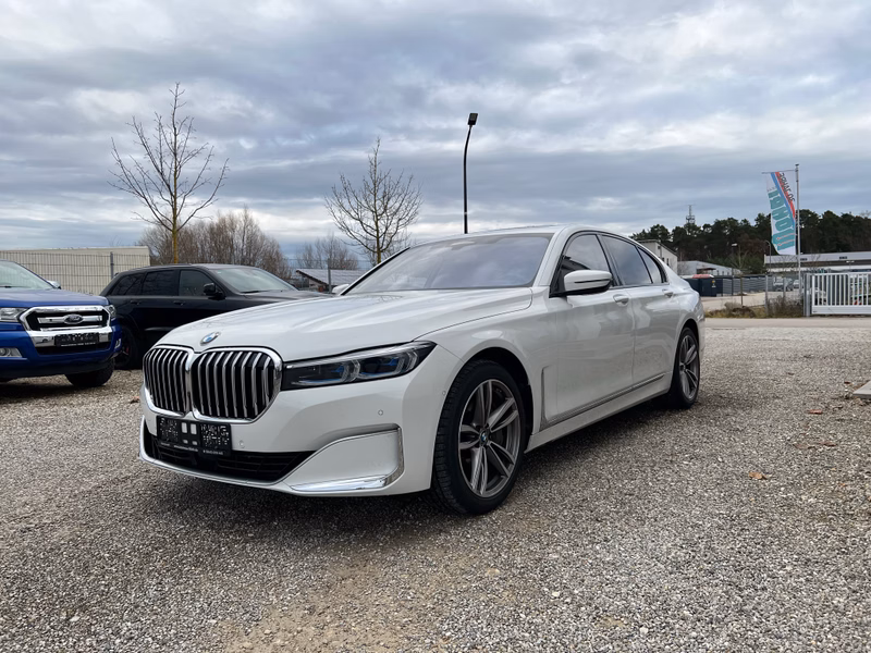 BMW 750 i xDrive Exkluisve Paket Park-Assistent Lase