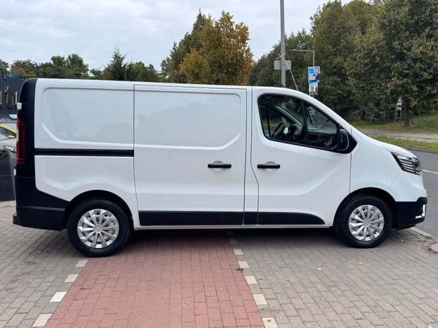 Renault Trafic Kasten L1H1 2,8t*3Sitze*Nav*LED*PDC*Temp - foto 4