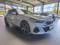BMW 520d Tour. xDrive M Sport AHK/RFK/H&K/ACC/20" - foto 1