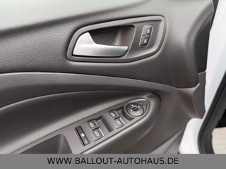 Ford Kuga Titanium AWD*2.HAND*NAVI*SYNC*TEMPO*AHK*KEY - bilder 10