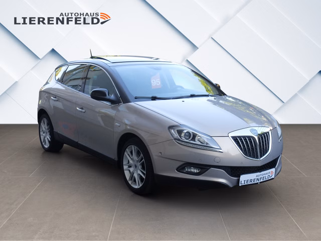 Lancia Delta 1.6 Diesel Platino Leder Panrama nur 68 Tkm - bilder 4