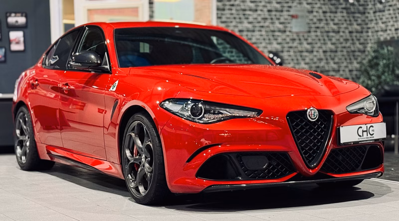 Alfa Romeo Giulia Quadrifoglio CARBON|HARMANKARDON|KAMERA|ACC|SHZ|