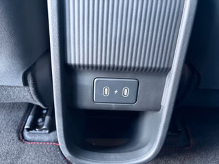 Hyundai IONIQ 3 N-Line 61 kWh Elektro-Komfort-Paket Navi - bilder 18