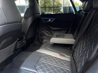 Audi SQ8 4.0 TFSI quattro B&O / 360°CAM / SOFT-CLOSE / ACC - foto 34