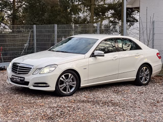 Mercedes-Benz E220 CDI BlueEfficiency AVANTGARDE *7GANG AUTO.*