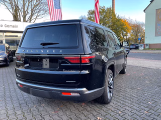Jeep Wagoneer Series III 5.7 V8 HEMI eTorque Panoramadach + elektr. Trittbretter - foto 5