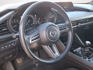 Mazda 3 Selection 2.0 KLIMA / BOSE / LED / NAVI / KAMERA / SITZHEIZUNG - foto 6