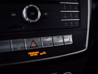 Mercedes-Benz GLE 43 AMG  DISTR PANO H-K AHK 360° - bilder 6