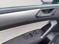 Daumennagel 23 - Volkswagen Touran Comf. 1,5 TSI 7 SITZE/AHK/STHZ/NAVIACC/