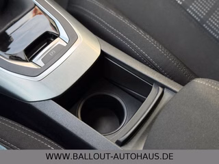 Peugeot 308 SW Allure*2.HAND*KLIMA*NAVI*TEMP*AHK*LED*SHZ - foto 14