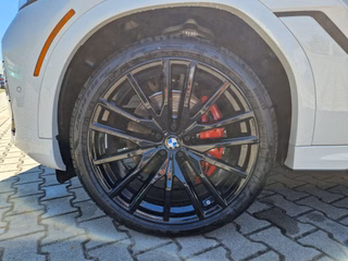2026 BMW X6 xDrive40i - photo 9