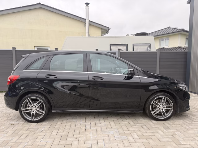 Mercedes-Benz B 250 4Matic SHZ Standhzg Navi LED AppleCarplay - foto 10