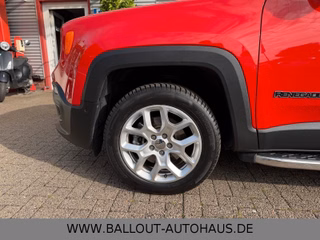Jeep Renegade Limited 4WD*1.HAND*NAVI*TEMPO*SPUR*PANO - foto 10
