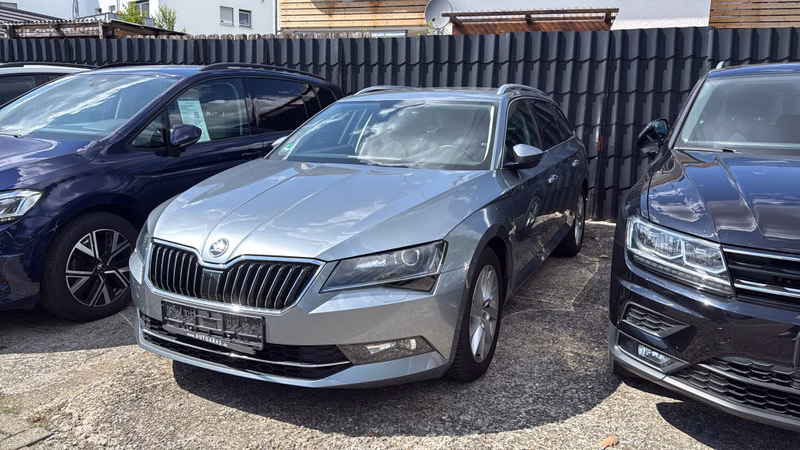 Skoda Superb Combi Style